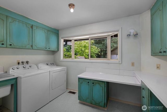 1989 Canterbury Place SW, Olympia, WA 98512