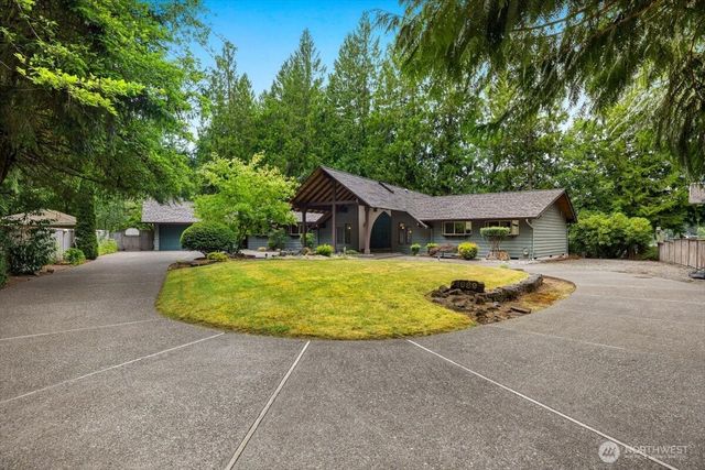 1989 Canterbury Place SW, Olympia, WA 98512