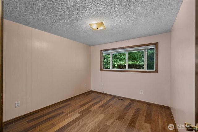 1989 Canterbury Place SW, Olympia, WA 98512