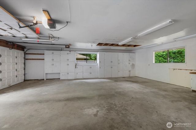 1989 Canterbury Place SW, Olympia, WA 98512