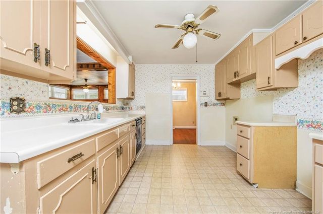 878 Vance Street Extension, Red Springs, NC 28377