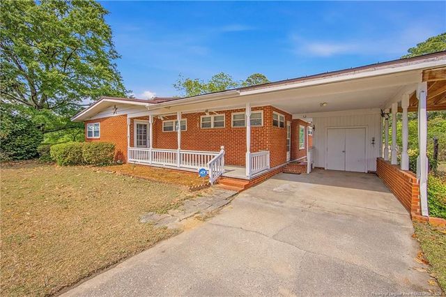 878 Vance Street Extension, Red Springs, NC 28377