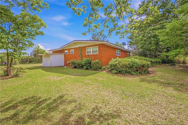 878 Vance Street Extension, Red Springs, NC 28377