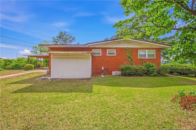 878 Vance Street Extension, Red Springs, NC 28377