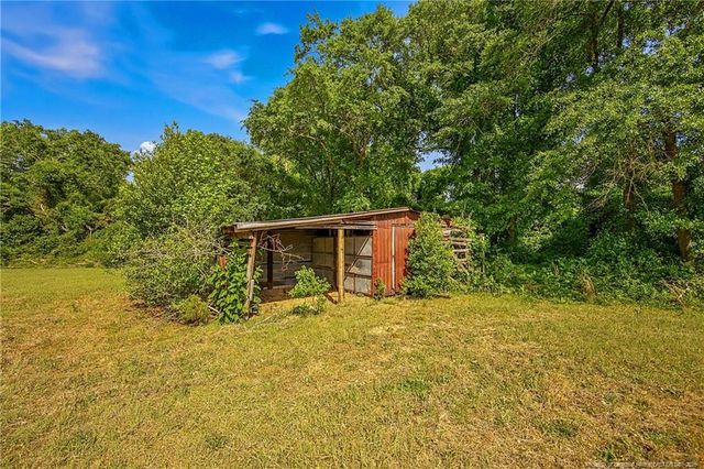 878 Vance Street Extension, Red Springs, NC 28377