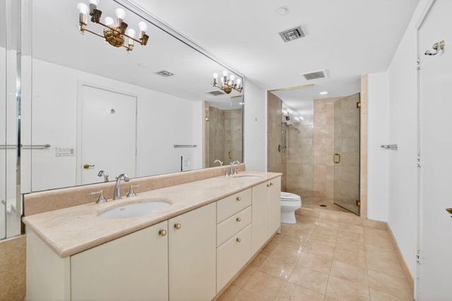 2100 N Ocean Boulevard 8b, Fort Lauderdale, FL 33305