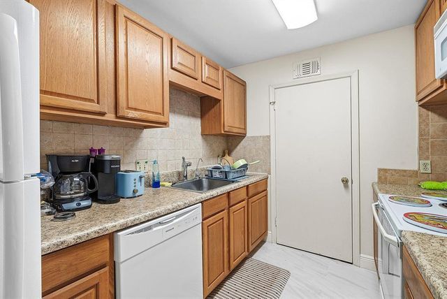 2319 N Congress Avenue, Boynton Beach, FL 33426