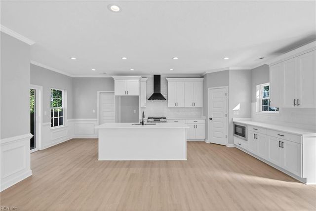 4780 Seal LN, Virginia Beach, VA 23450