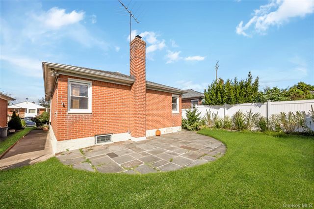 16032 25th Drive, Flushing, NY 11358