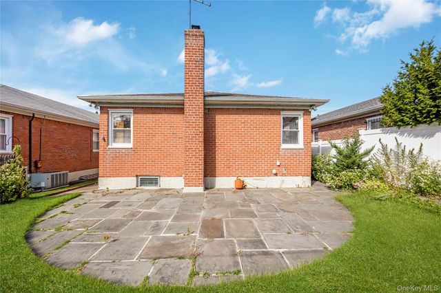 16032 25th Drive, Flushing, NY 11358