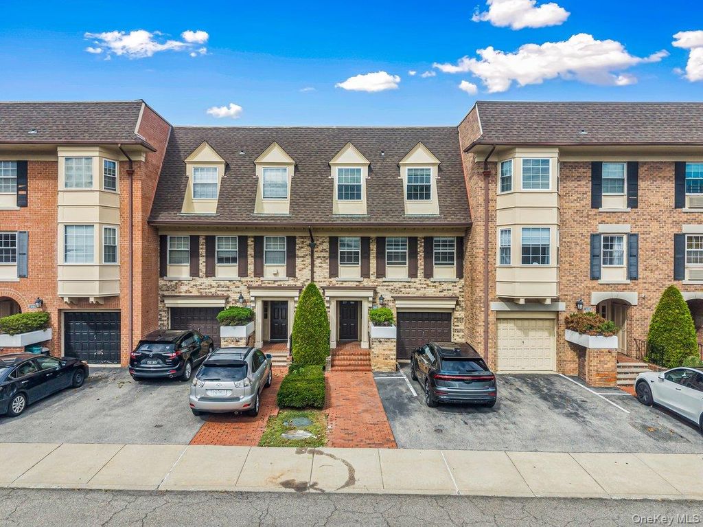 1301 Michael Court 1623, Bayside, NY 11360 — exterior