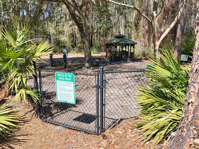 141 Lamotte Dr Apt E3, Hilton Head Island, SC 29926
