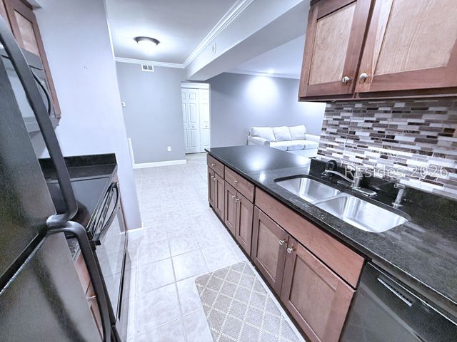 141 Lamotte Dr Apt E3, Hilton Head Island, SC 29926