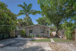 208 SW 11th St 1, Fort Lauderdale, FL 33315