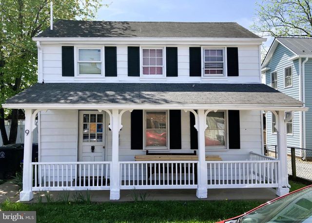 9 ROYAL ST SE, Leesburg, VA 20175