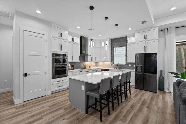 4722 NEPTUNE ROAD, Venice, FL 34293