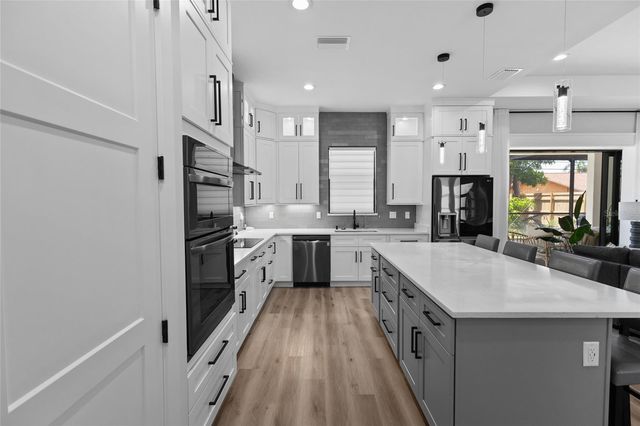 4722 NEPTUNE ROAD, Venice, FL 34293
