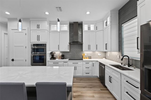 4722 NEPTUNE ROAD, Venice, FL 34293