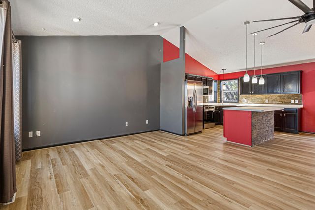 533 1st Avenue NE, Lonsdale, MN 55046