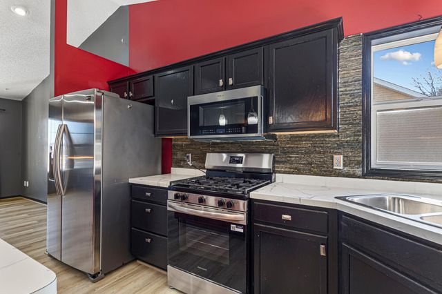 533 1st Avenue NE, Lonsdale, MN 55046