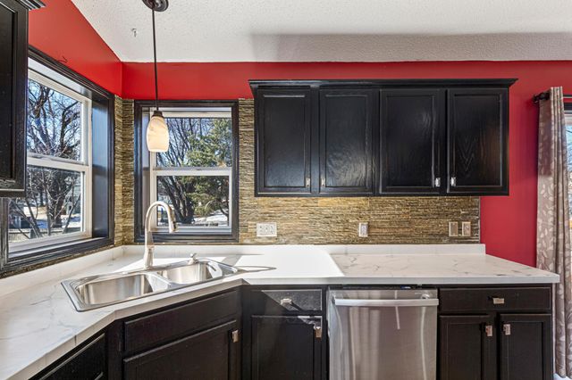 533 1st Avenue NE, Lonsdale, MN 55046