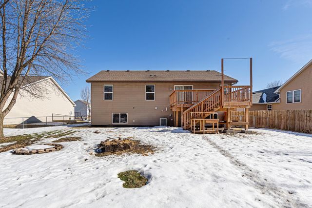 533 1st Avenue NE, Lonsdale, MN 55046