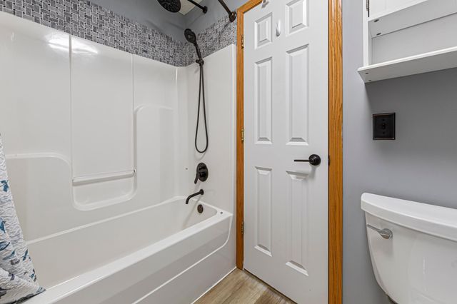 533 1st Avenue NE, Lonsdale, MN 55046