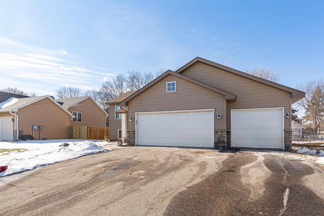 533 1st Avenue NE, Lonsdale, MN 55046