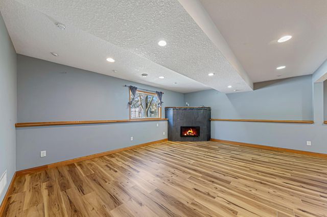 533 1st Avenue NE, Lonsdale, MN 55046