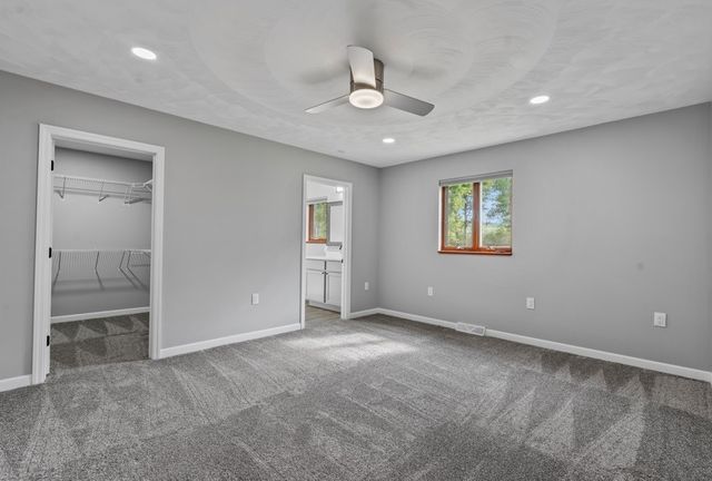 128 Mcginley Rd, Oakland Twp, PA 16025