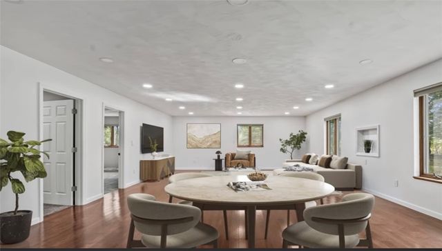 128 Mcginley Rd, Oakland Twp, PA 16025