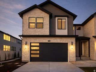 283 E VAUGHN LN #12, Midvale, UT 84047