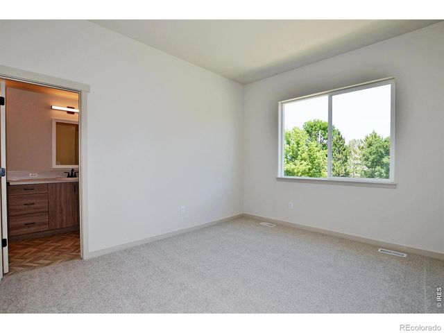 529 S 10th Street, Berthoud, CO 80513