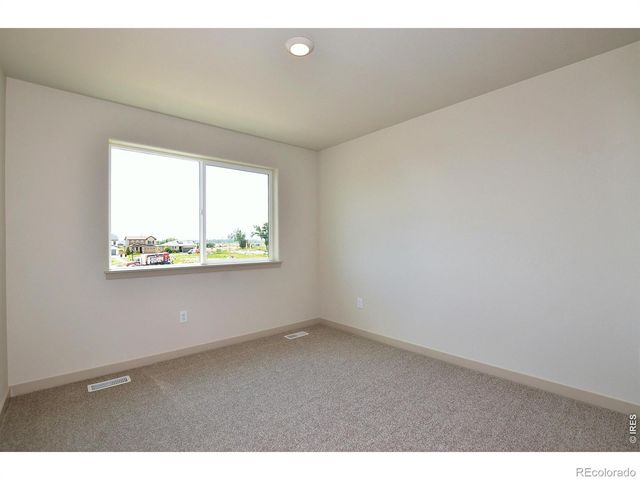 529 S 10th Street, Berthoud, CO 80513
