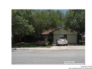 5027 Anacacho St, San Antonio, TX 78217