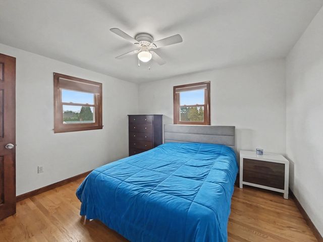 23 Rachael St, Springfield, MA 01129