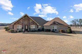 15671 Stallion Lake Boulevard, Lindale, TX 75771