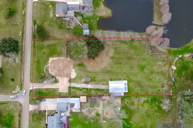 38362 Oakland Dr, Prairieville, LA 70769