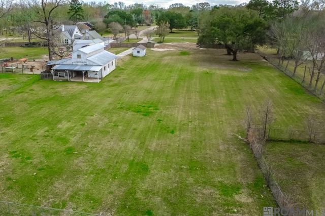 38362 Oakland Dr, Prairieville, LA 70769