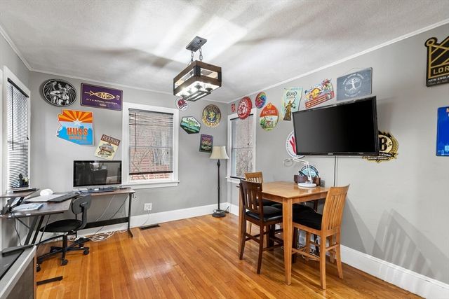 37 Sargents Court, Lynn, MA 01905