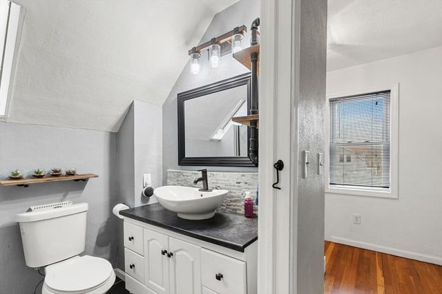 37 Sargents Court, Lynn, MA 01905