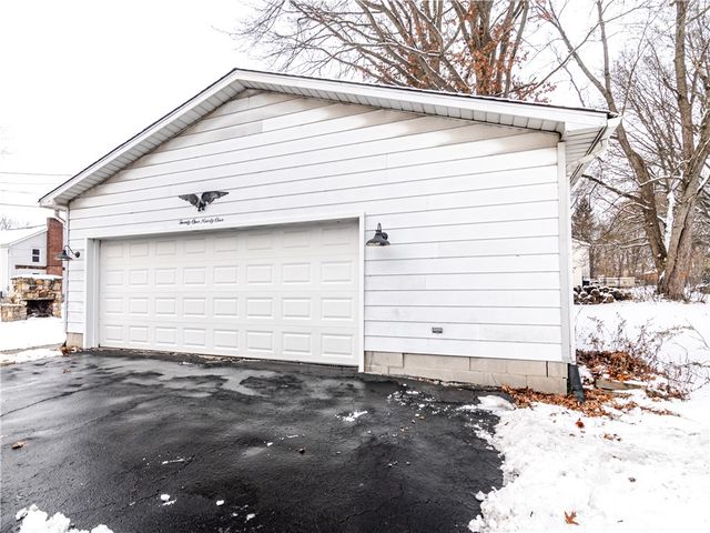 2191 Birch St, South Pymatuning Twp, PA 16150