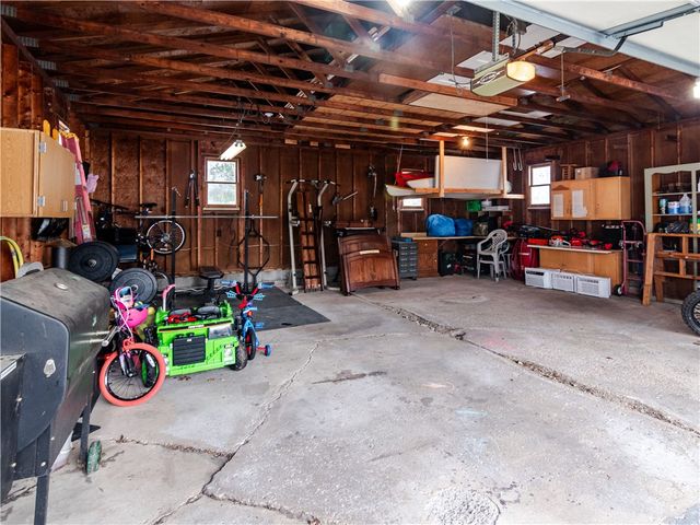 2191 Birch St, South Pymatuning Twp, PA 16150