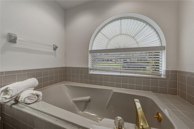 1615 LADY BOWERS TRAIL, Lakeland, FL 33809