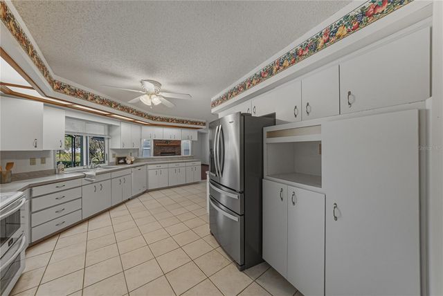 1615 LADY BOWERS TRAIL, Lakeland, FL 33809