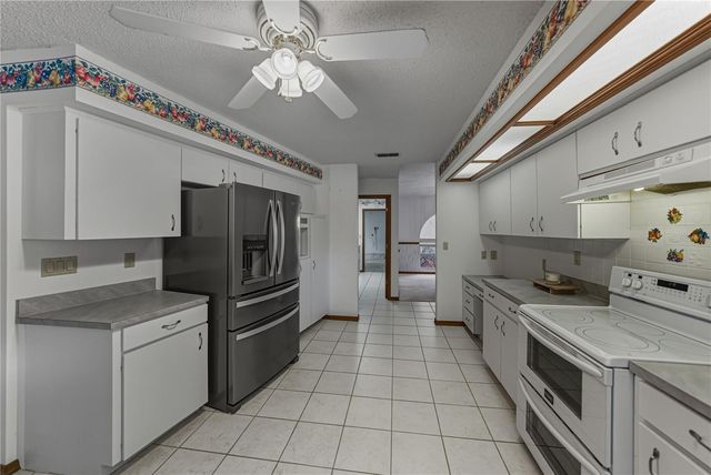 1615 LADY BOWERS TRAIL, Lakeland, FL 33809