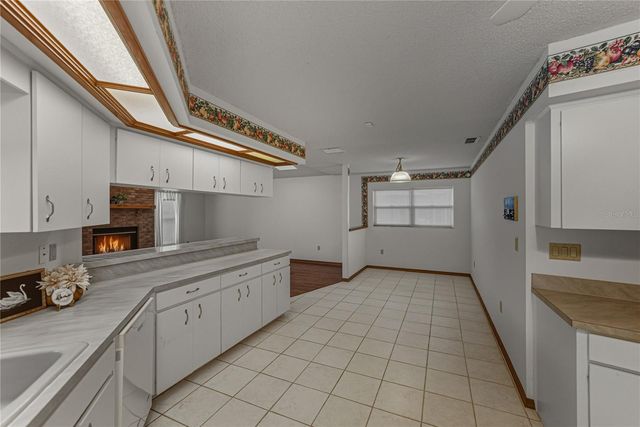 1615 LADY BOWERS TRAIL, Lakeland, FL 33809