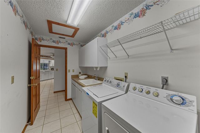 1615 LADY BOWERS TRAIL, Lakeland, FL 33809