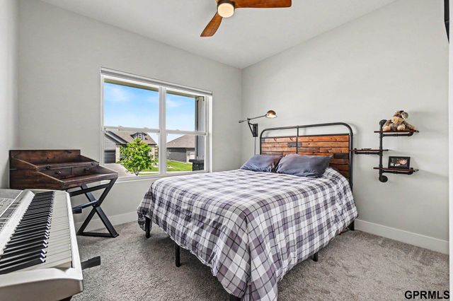 10313 S 209th Street, Gretna, NE 68028