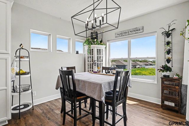 10313 S 209th Street, Gretna, NE 68028